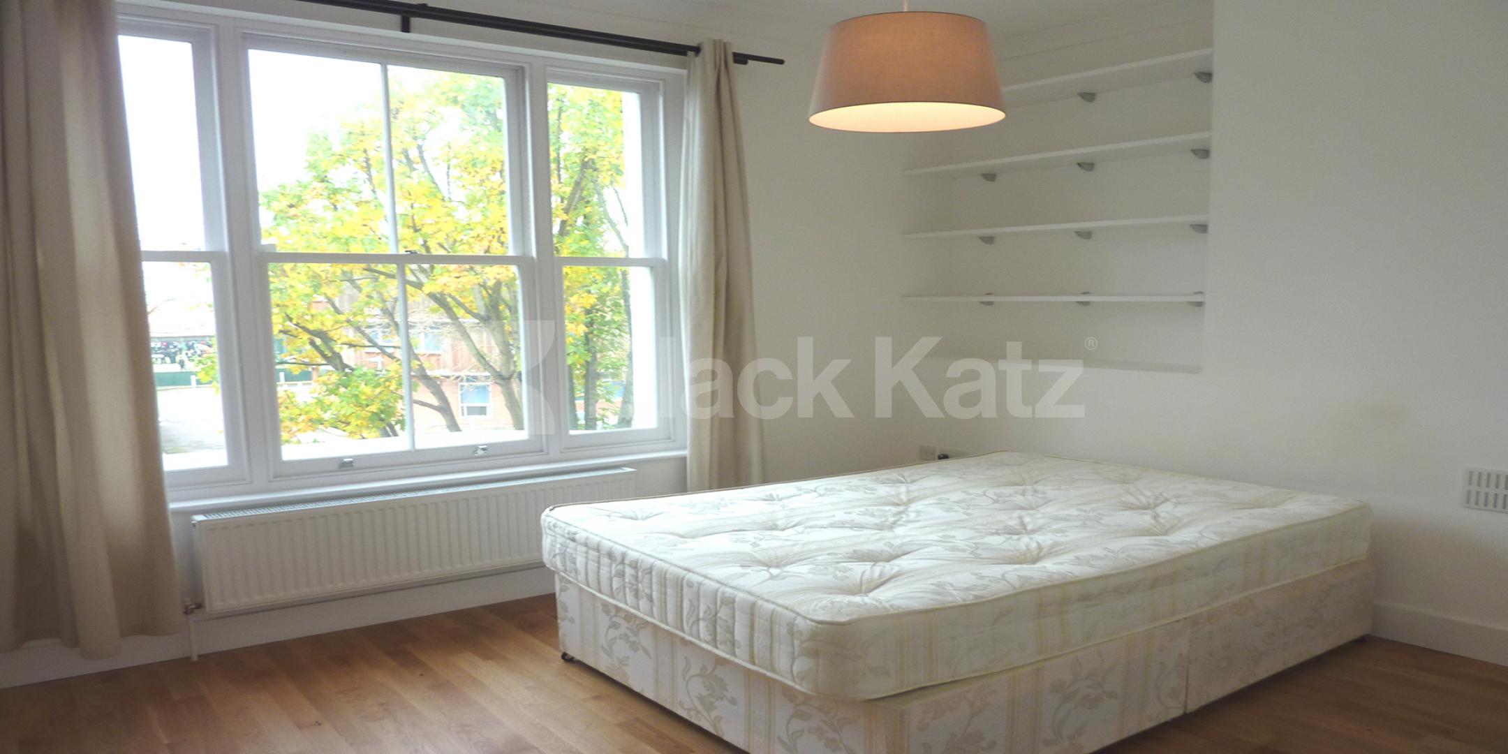 			2 BED 2 BATH , 2 Bedroom, 2 bath, 1 reception Flat			 Hilldrop Road, TUFNELL PARK 